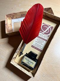 Set Penna con Piuma Rossa e Calamaio