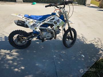 Pit bike 125
