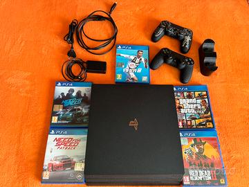 PlayStation 4 Pro - Console e Videogiochi In vendita a Lecce