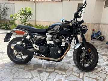 triumph speed twin 1200