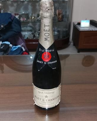 MOET & CHANDON Anno 1980
