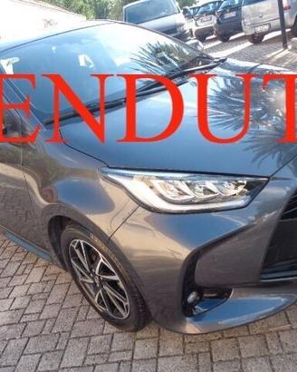 Toyota Yaris 1.5 Hybrid 5 porte Trend NESSUN VINCO
