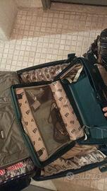 Valigia rigida Samsonite con chiusura a combinazio