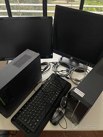 Lotto PC, monitor e accessori - recupero/ricambi