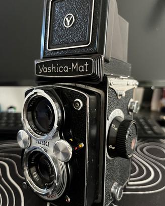 Biottica Yashica-Mat revisionata e testata