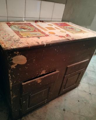 Madia toscana antica da restaurare 