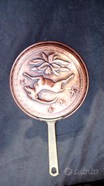 padellina con segno zodiacale Capricorno in rame