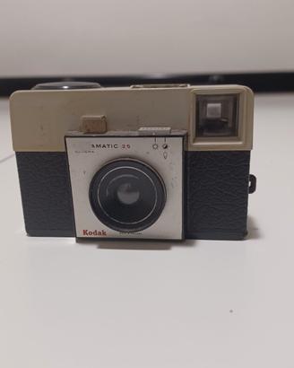 Macchina fotografica Kodak Instamatic 25