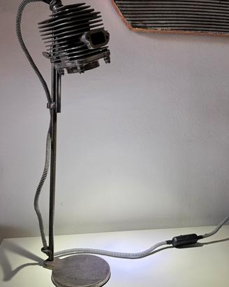 Lampada da tavolo