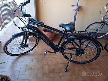 Bici Elettrica city - ruote 28"