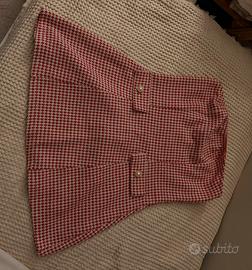 nello stile del materiale Chanel