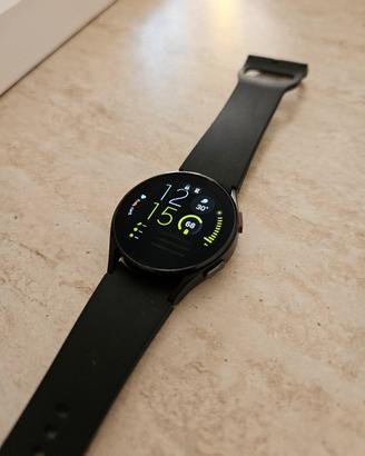 Samsung Galaxy Watch4 40mm black