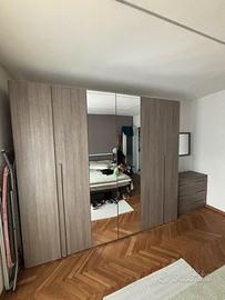 Armadio 6 ante + accessori