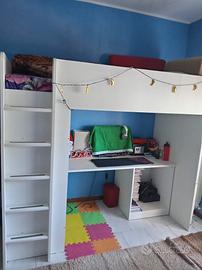 2 Letti completi+scrivania nuovo