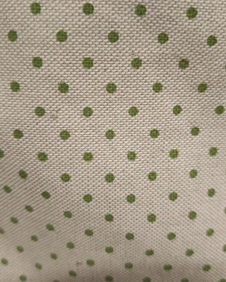 tessuto grezzo con pois verde