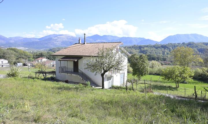 SOLUZIONE INDIPENDENTE DA PERSONALIZZARE