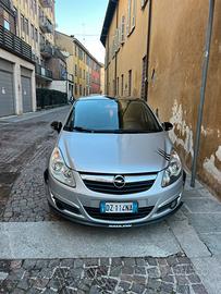 Opel corsa 1.2 benzina