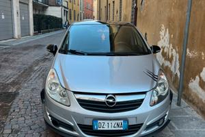 Opel corsa 1.2 benzina