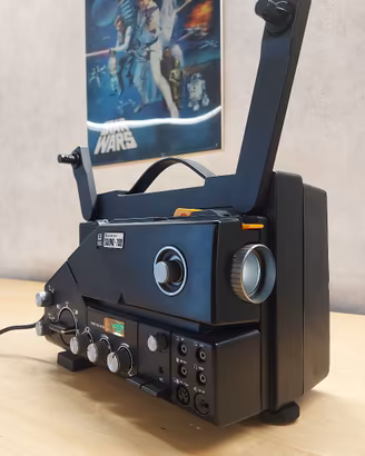 Proiettore  SANK YO Sound-700- 8mm e super 8