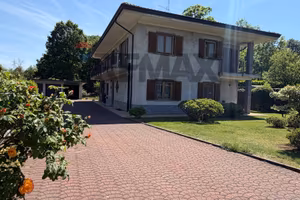 Villa o villino - Pogno