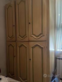 Armadio in legno
