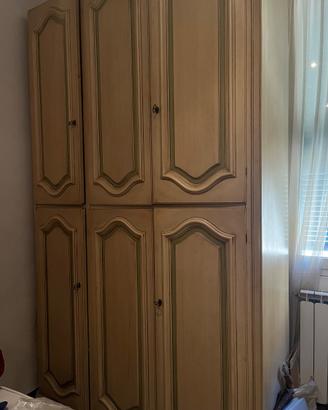 Armadio in legno