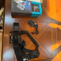 AKASO V50 Elite action cam con scheda di memoria e