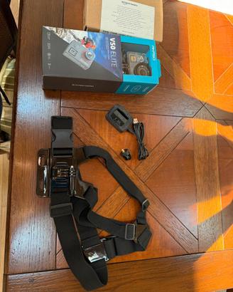 AKASO V50 Elite action cam con scheda di memoria e