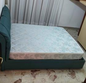 Letto Matrimoniale con  Doghe in Legno + Materasso
