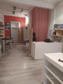 Immobile per attività commerciale/uso ufficio