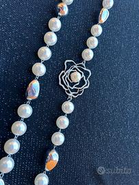 Collana lunga molto bella