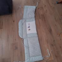 Paracolpi per lettino a sbarre per neonati