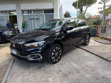 Fiat Tipo 1.5 Hybrid DCT 5 porte