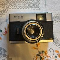 Macchina fotografica vintage Ferrania 3M