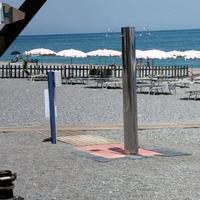 Doccia mare o piscina  a gettoni