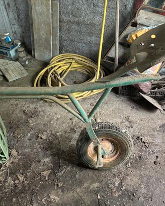 Carrello per motocoltivatore