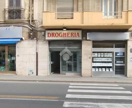 NEGOZIO A CAGLIARI