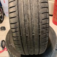 2 Pirelli scorpion 225 55 18