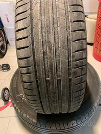 2 Pirelli scorpion 225 55 18