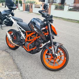 KTM Duke 390