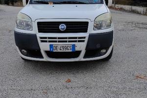 fiat Doblo'  MJT PEDANA DISABILI TETTO ALTO