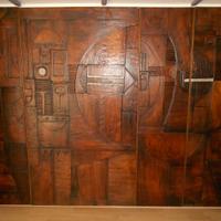 Scultura su Pannello in Legno