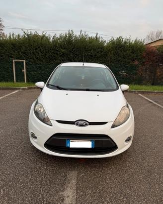 Ford Fiesta 1.4 tdci - NEOPATENTATI - 12 MESI DI G
