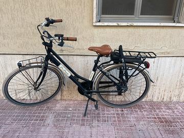 e-bike donna Via Veneto