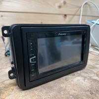 Autoradio 2din Pioneer MVH-AV290BT cornice VW