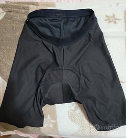 Pantaloncini ciclista