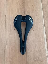 Selle Italia, sella Max SLR gel Superflow Nera
