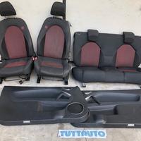 Sedili Alfa Romeo Mito 2010 stoffa nera / rossa