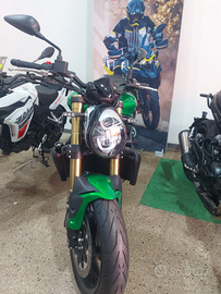 Benelli 752 S verde nuova km 0