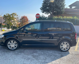 Volkswagen Touran 7 posti